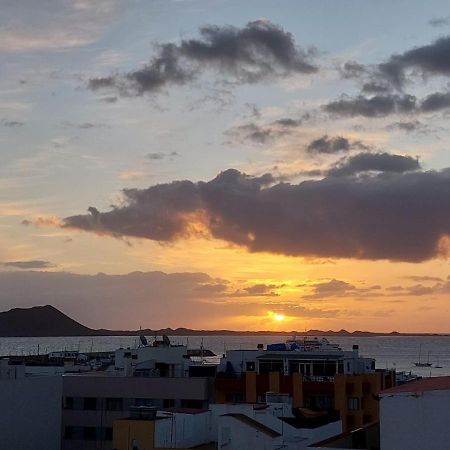 Precioso ático con vistas al mar Corralejo Exterior foto